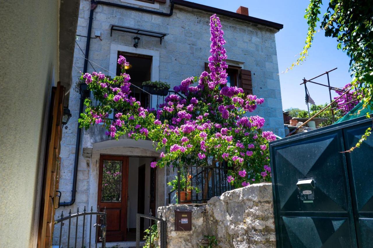 Вилла Stone House Marino Трогир Экстерьер фото